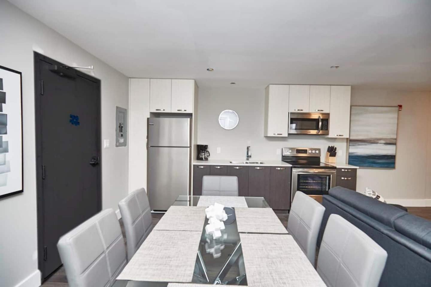 Fallsview Boutique 2bd 4b Apartment *